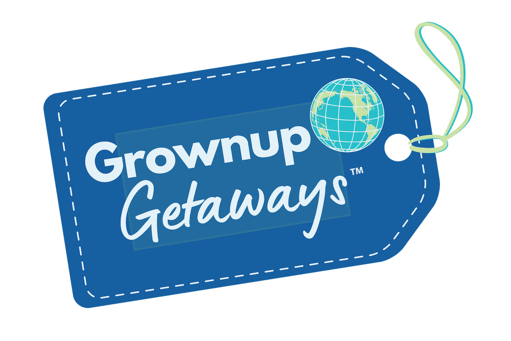 Grownup Getaways Logo