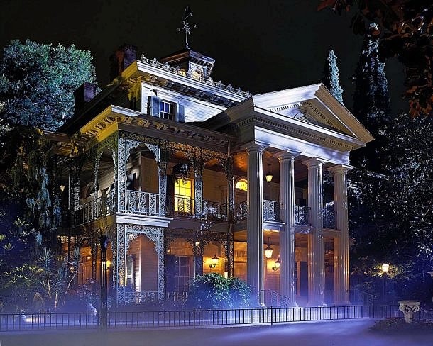 19 Scariest Rides At Disneyland (Ranked For All Ages)