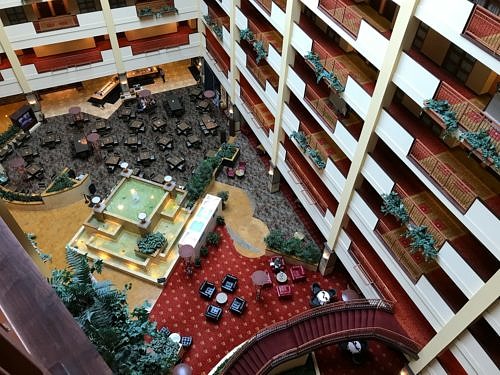 10 Reasons To Stay At Embassy Suites Huntsville   Embassy Suites Huntsville Courtyard2 500x375 