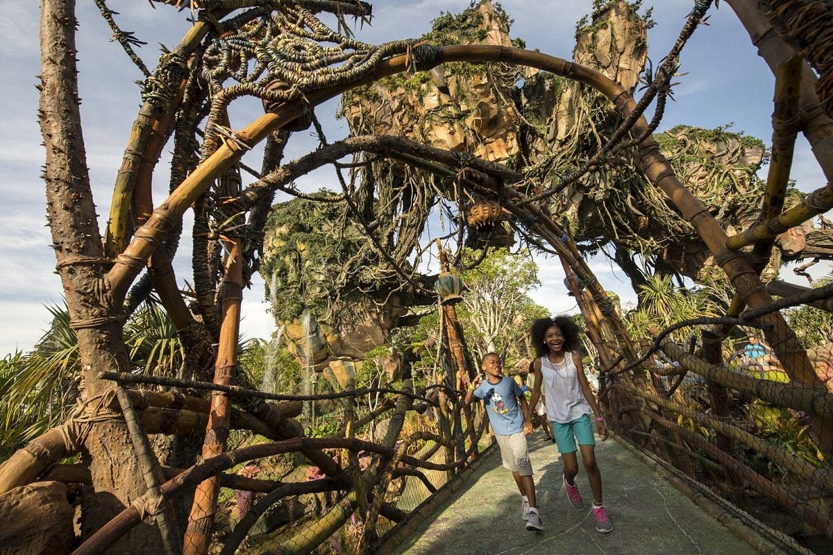 Teens exploring Pandora - The World of Avatar at Disney's Animal Kingdom
