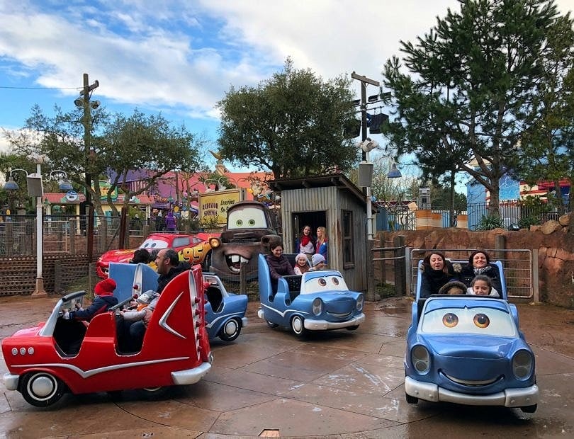 Disneyland Paris with Kids (Fun Tips for Families!)