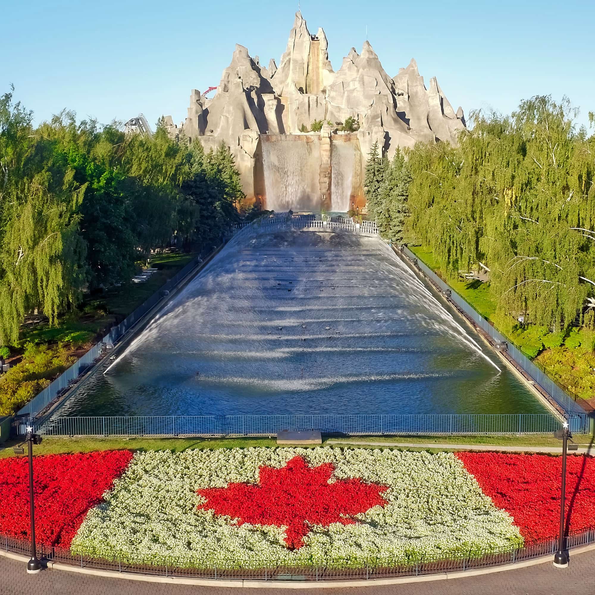 Tips for Visiting Canada's Wonderland Theme Park ...