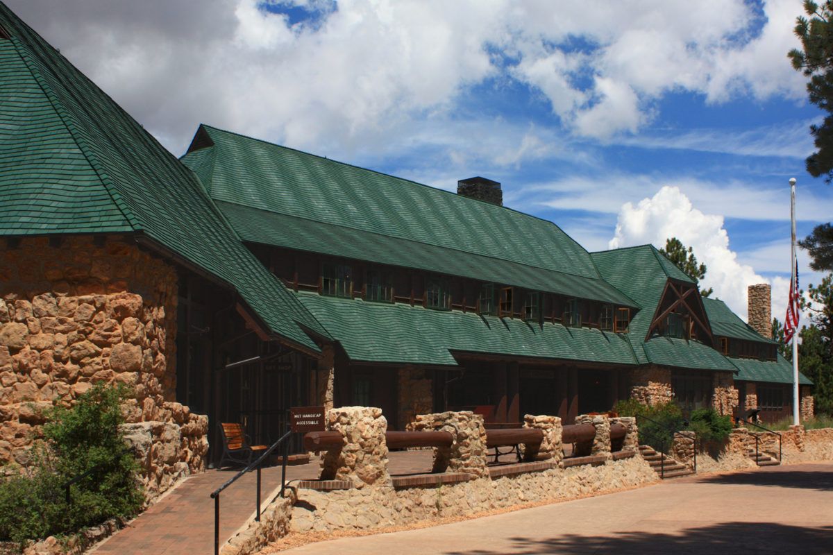 Lodge at Bryce Canyon 