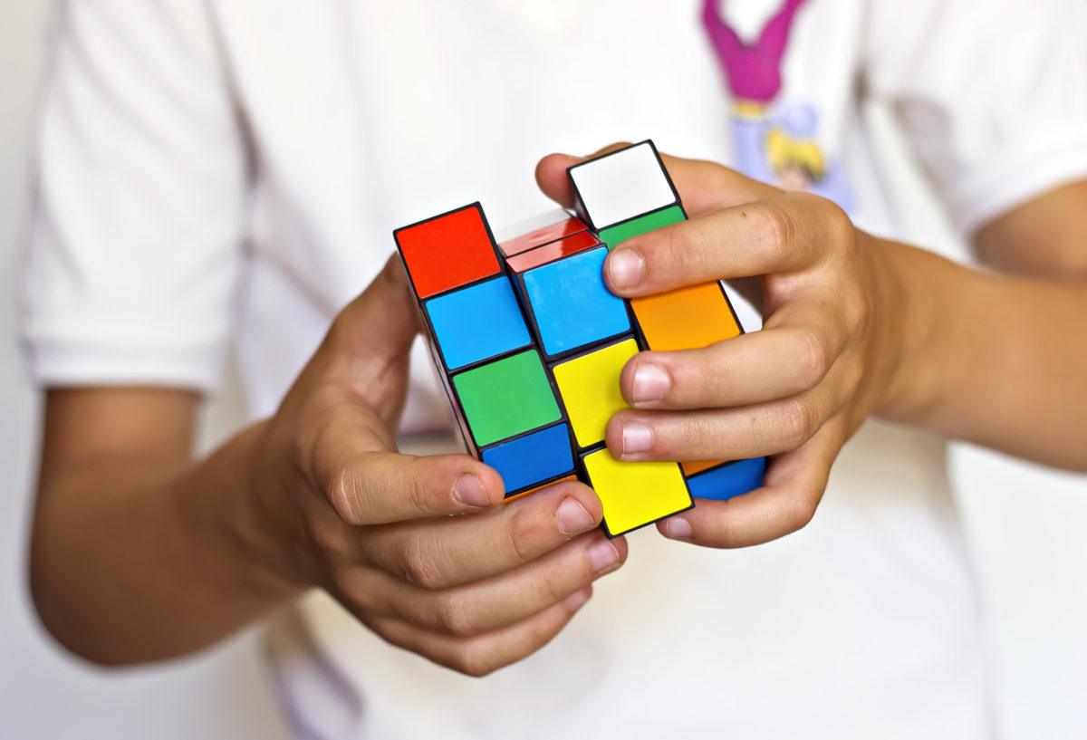 Rubik's Cube travel puzzle