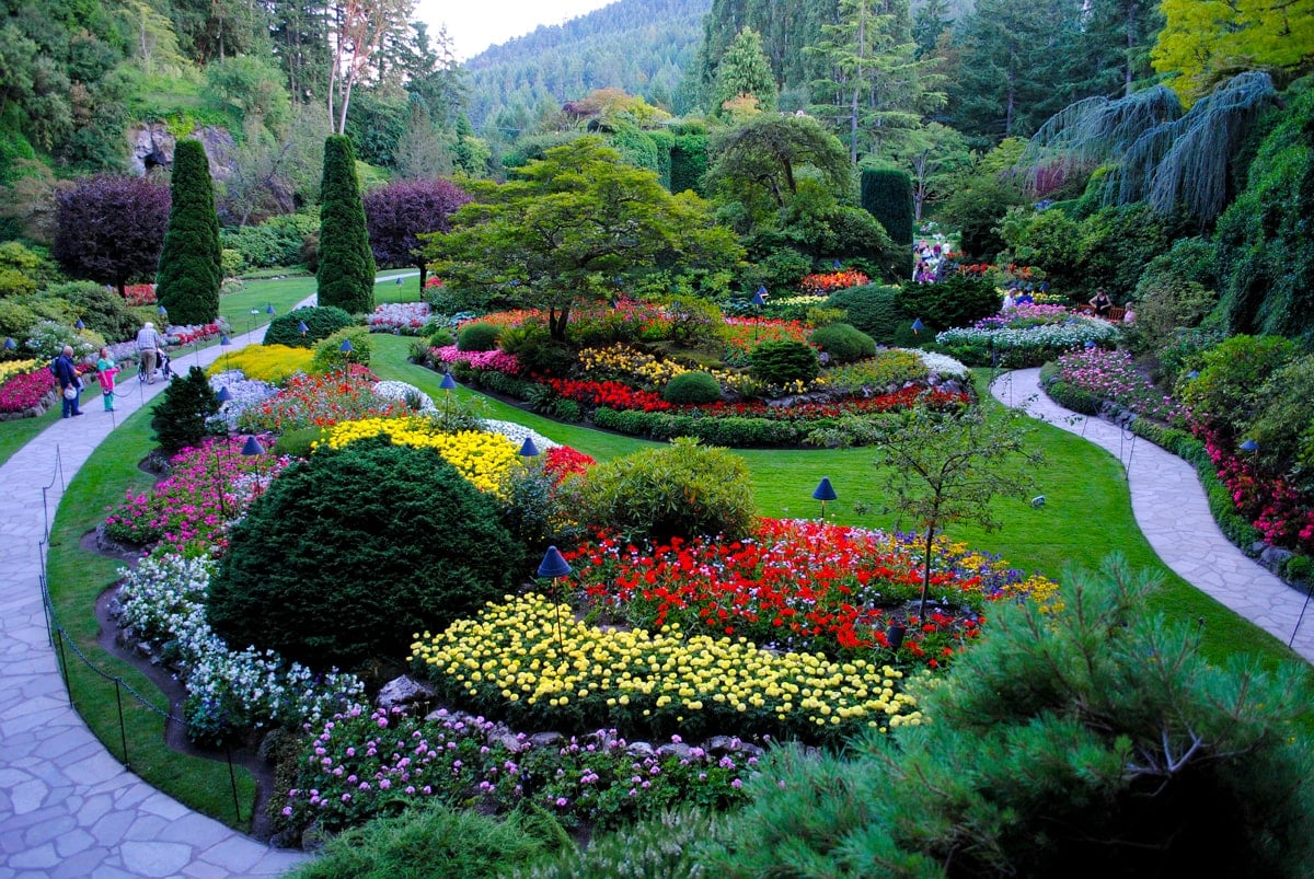 Butchart Gardens, one of the many treasures on Vancouver Island for familie