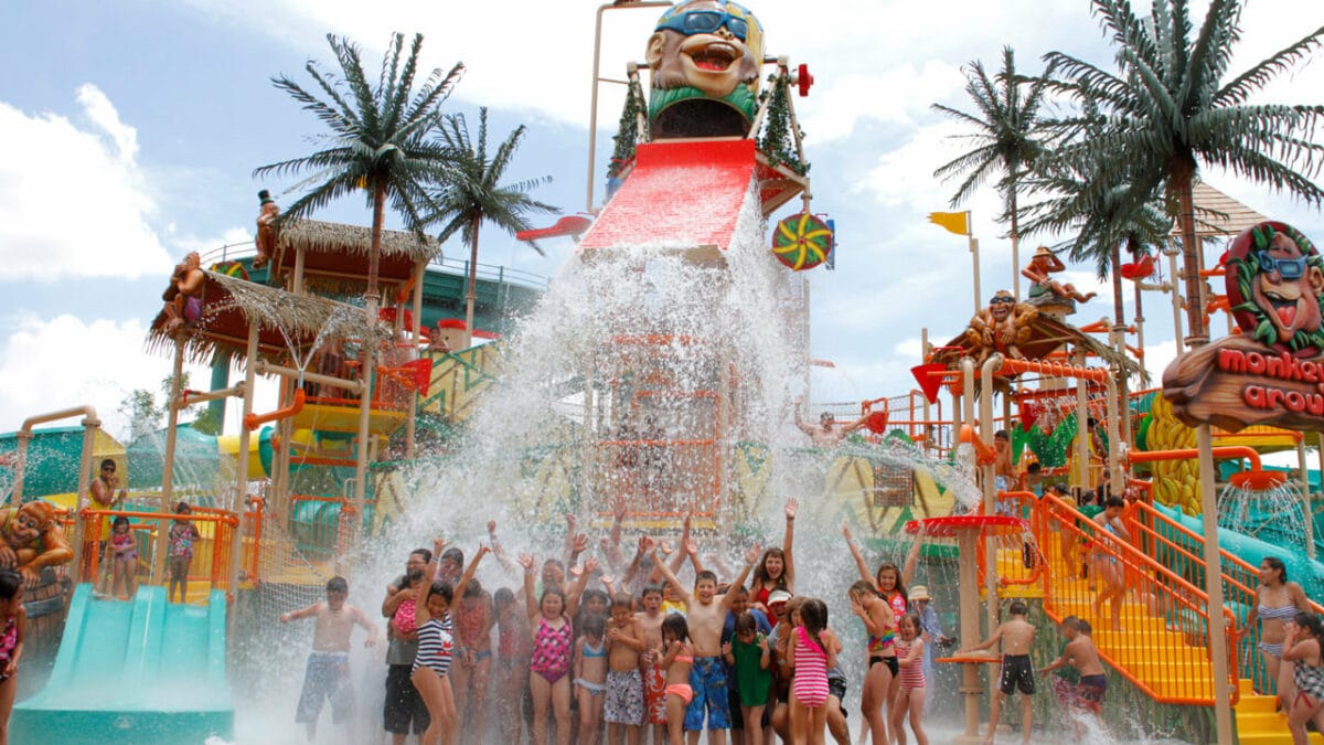Watermania water park at Cliff's Amusement Park in Albuquerque with kids
