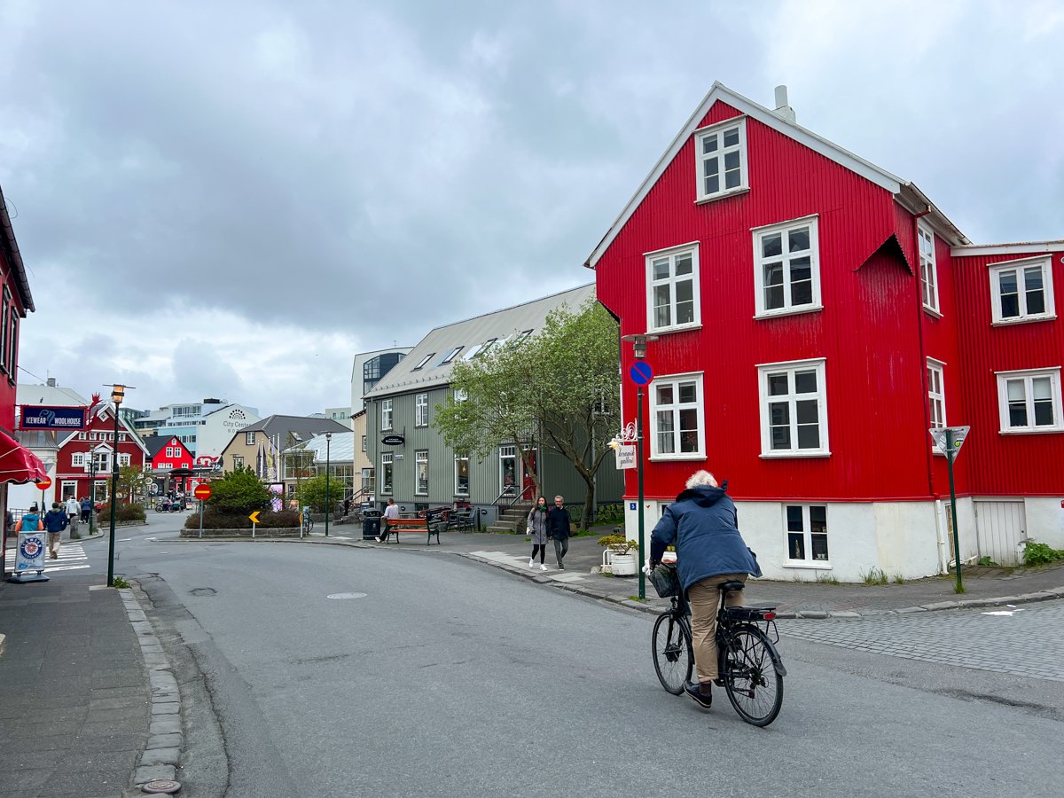 Reykjavik street scene 