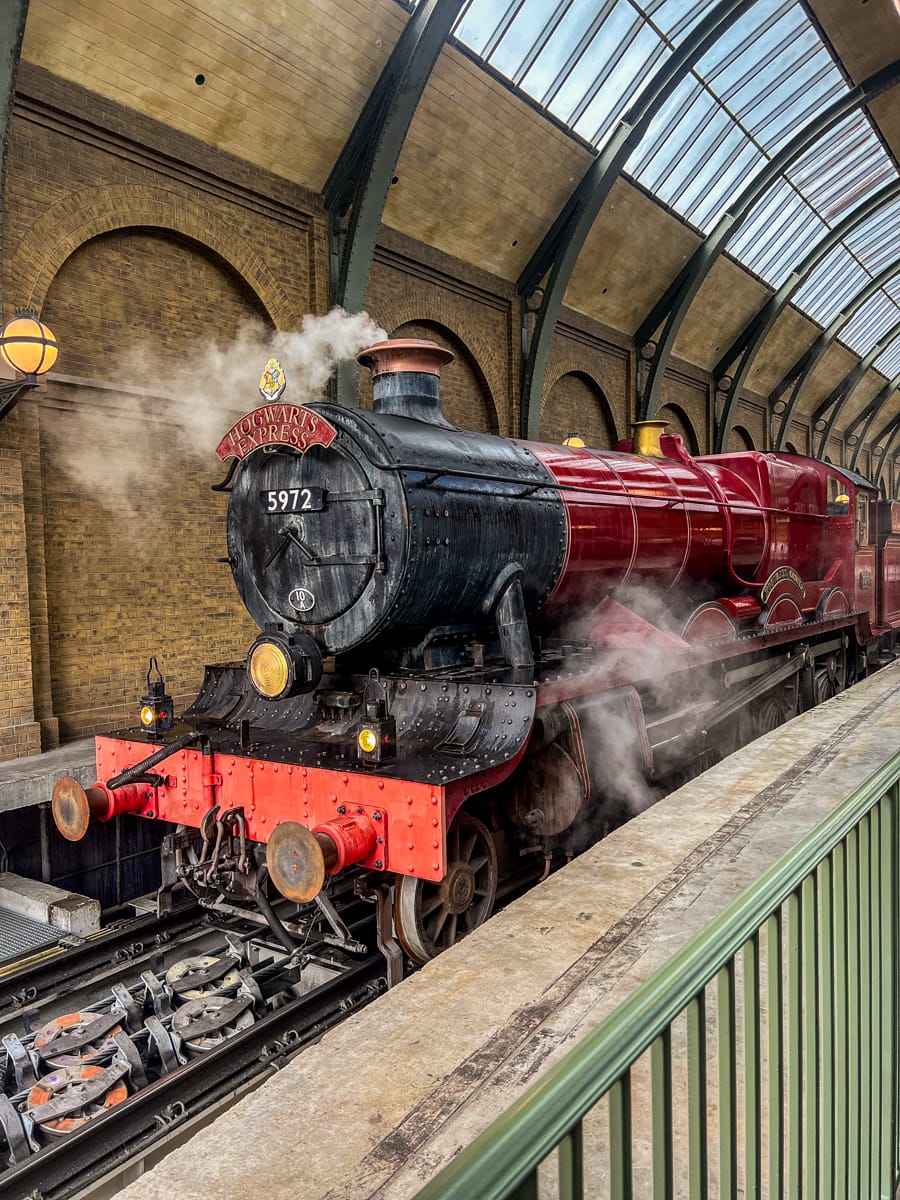 Ride the Hogwarts Express from Diagon Alley in Universal Studios Florida to Hogsmeade in Islands of Adventure 